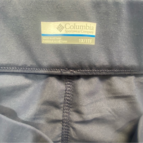 Columbia‎ Omni-Shield Navy Skort Size 1X - Picture 5 of 12